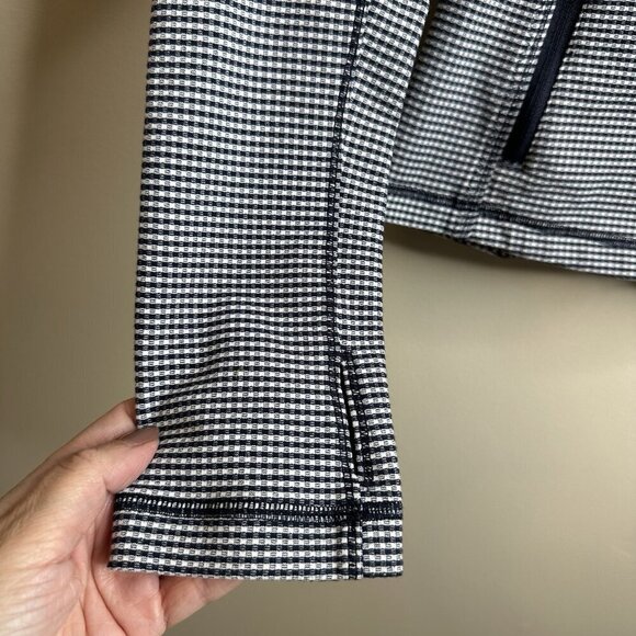 Lululemon Forme Jacket Womens Size 2 Navy Blue White Gingham Athletic Stretch - Picture 5 of 13